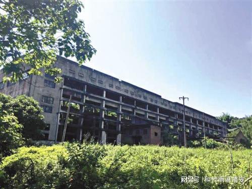晉江機(jī)械廠 坐落在重慶深山中,軍工代號(hào) 5057 ,現(xiàn)狀適合養(yǎng)老